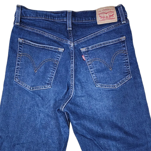 Levis Ribcage Straight Womens Ankle Jeans - Picture 6 of 10